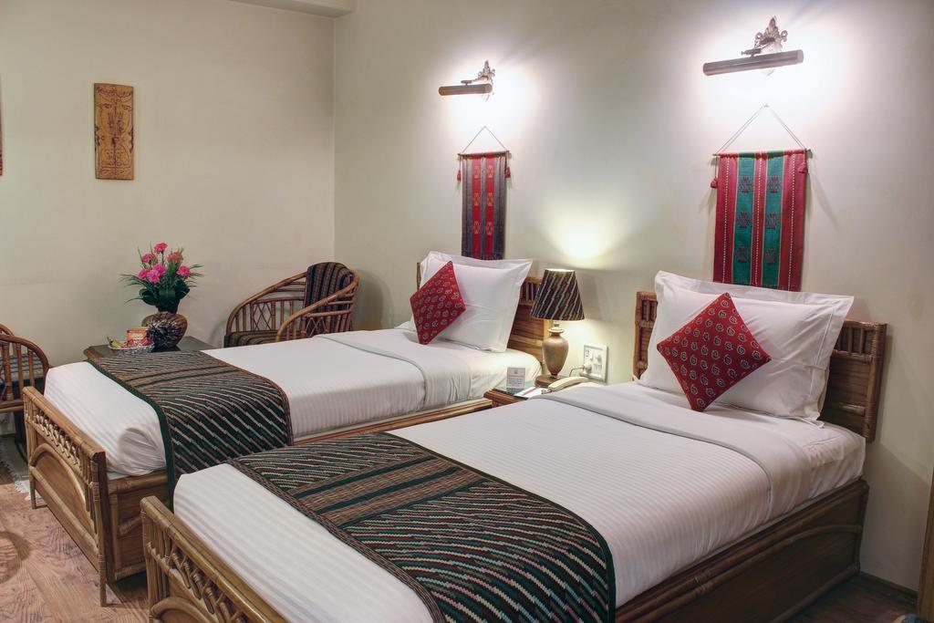Palace On Ganges - Heritage Hotel Bénarès Chambre photo